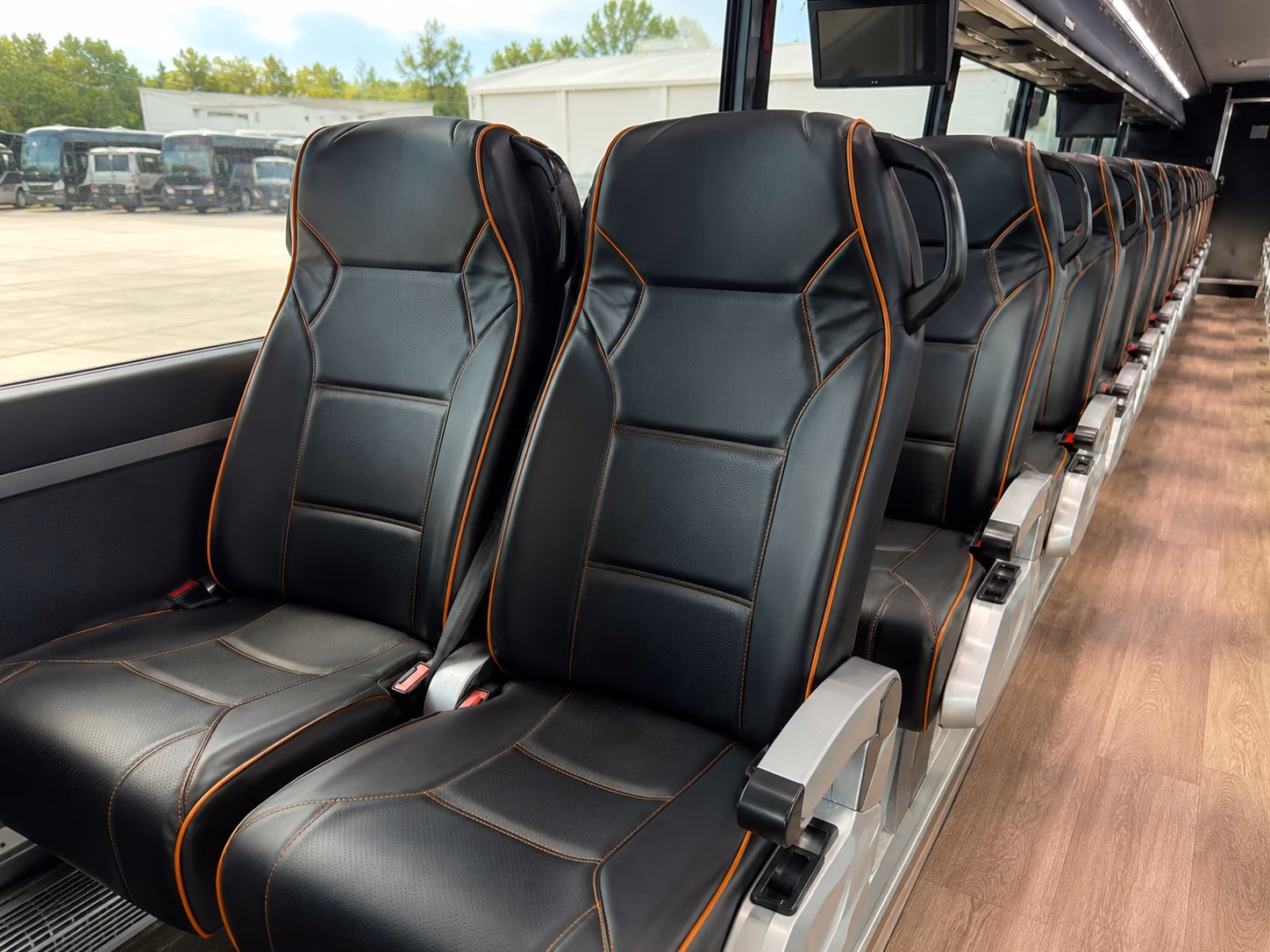 pasco fan shuttle buses to tri city americans games